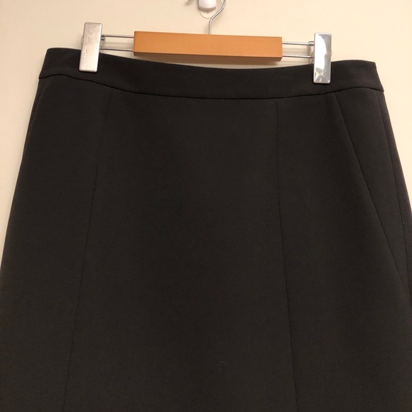 Tommy Hilfiger Black Pencil Skirt, Size 8 - Picture 2 of 11